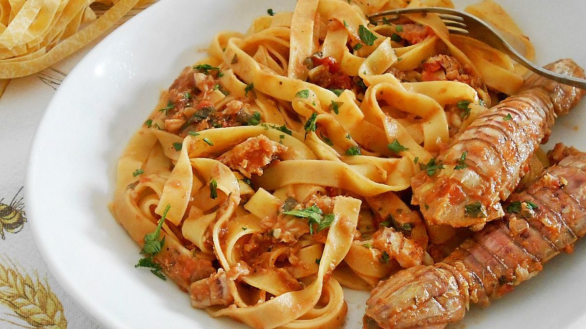 Ricetta tagliatelle alle nochie